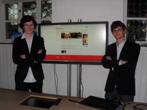 Robbie Nevens and Laurent Van Winckel demoing new Ringtv website